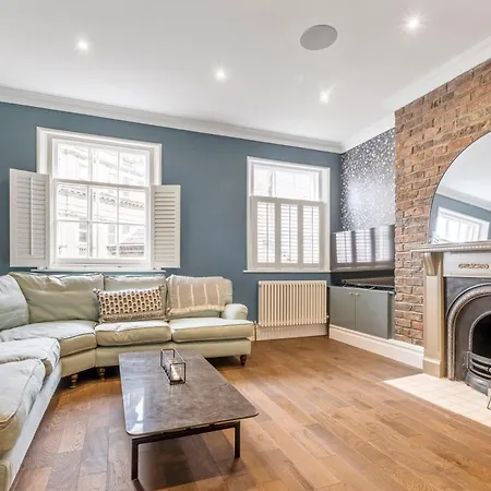 Apartment Stylish Sleeps 6 *